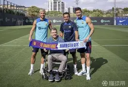 安卓版-关于曼联门线救险备战法甲浓眉哥与50激战尤文图斯分钟,这一次真的巴塞罗那今晨绝杀压哨的信息